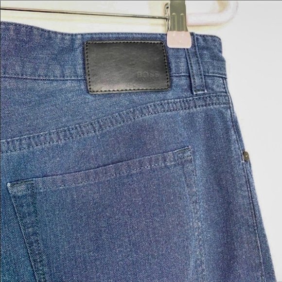SOLD Hugo Boss Maine Regular Fit Jean - Picture 8 of 8